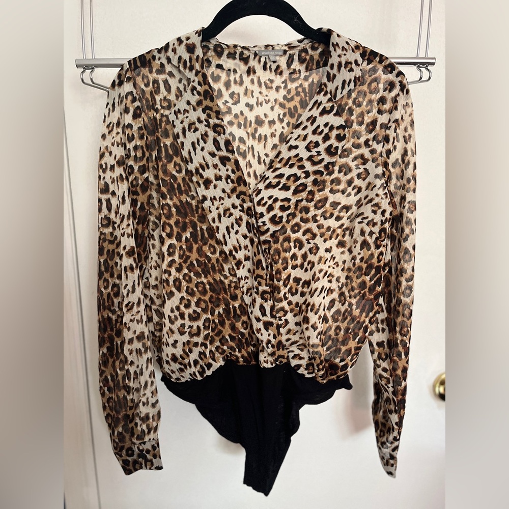 Women’s Charlotte Russe Cheetah Print Bodysuit Size Small - Like New!